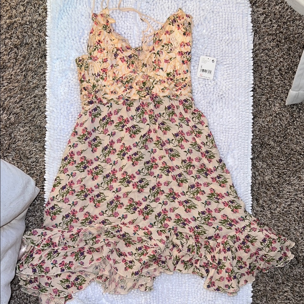 NWT FREE PEOPLE Floral Ruffle Dress